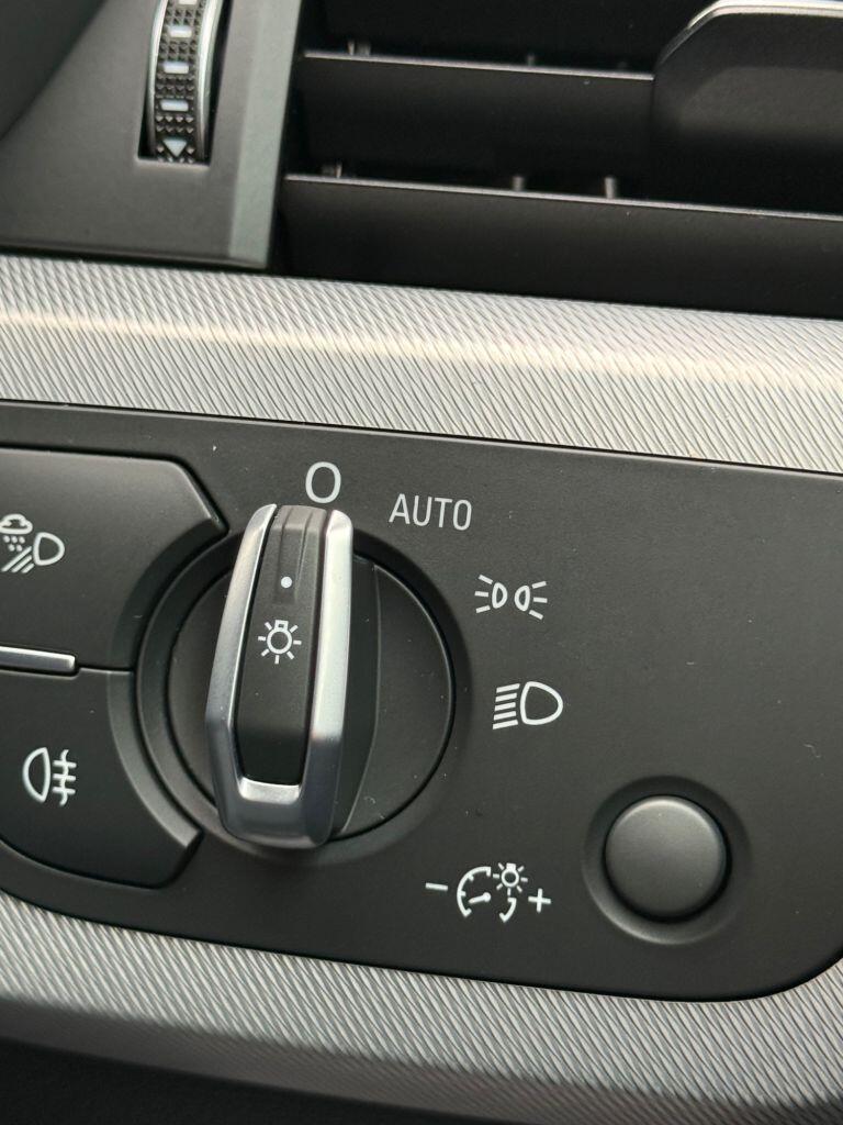 Audi A5 view 24
