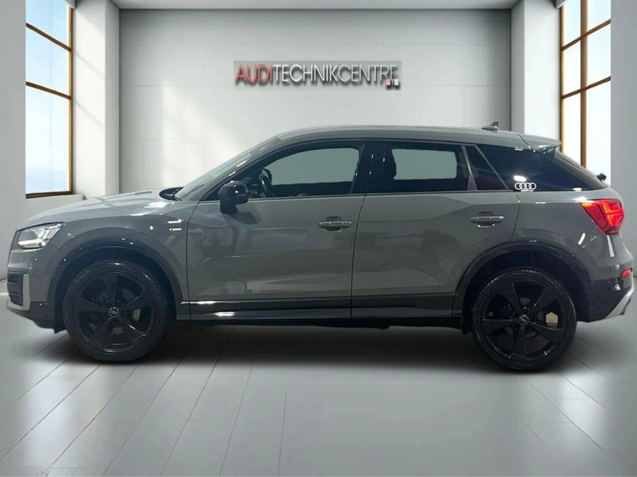 Audi Q2 view 3