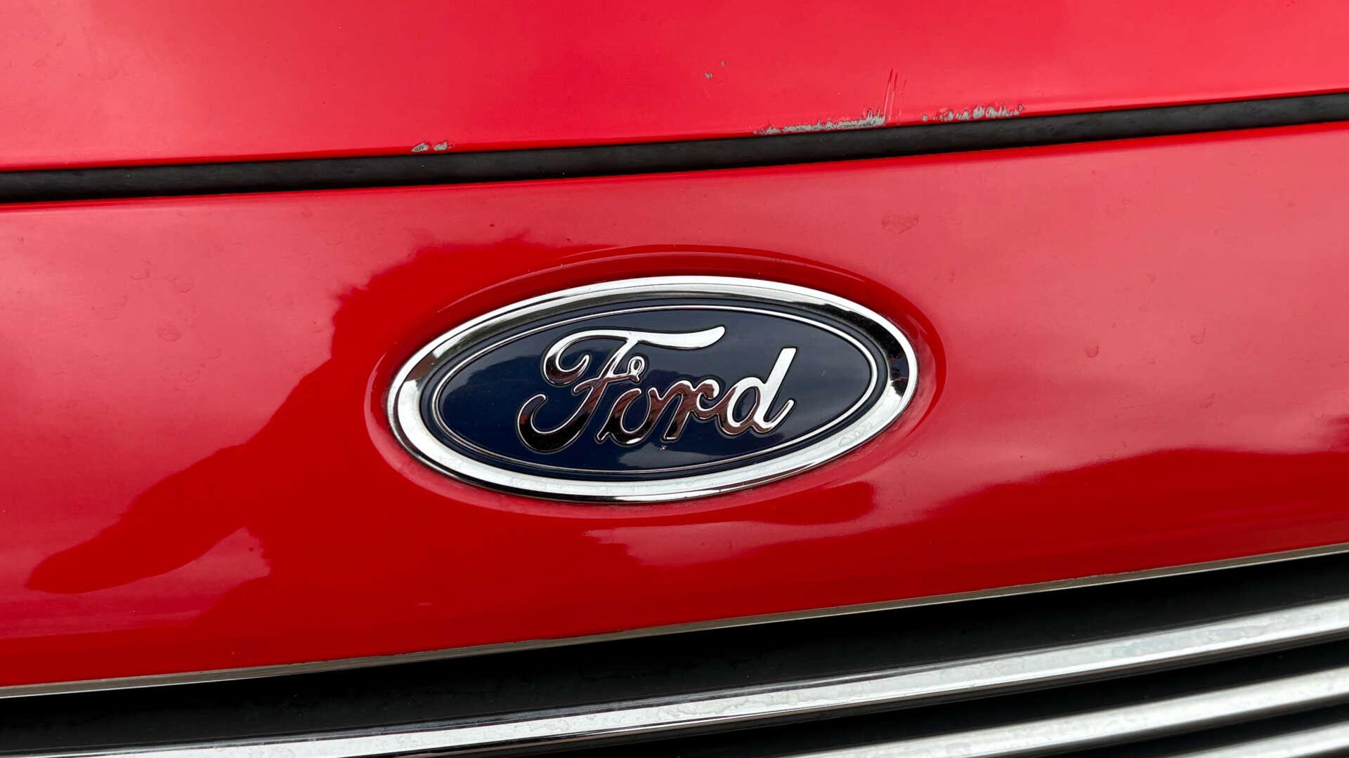 Ford Fiesta view 43