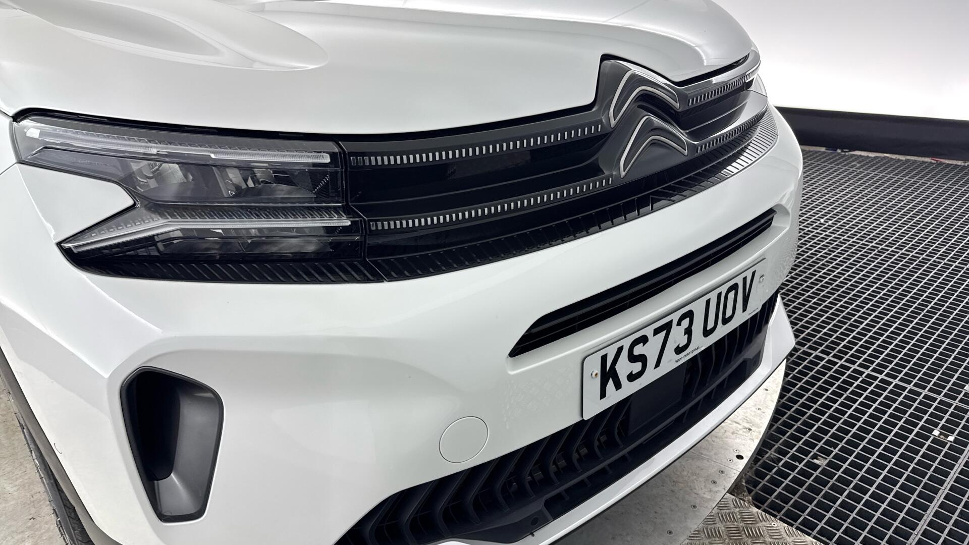 Citroen C5 Aircross view 28