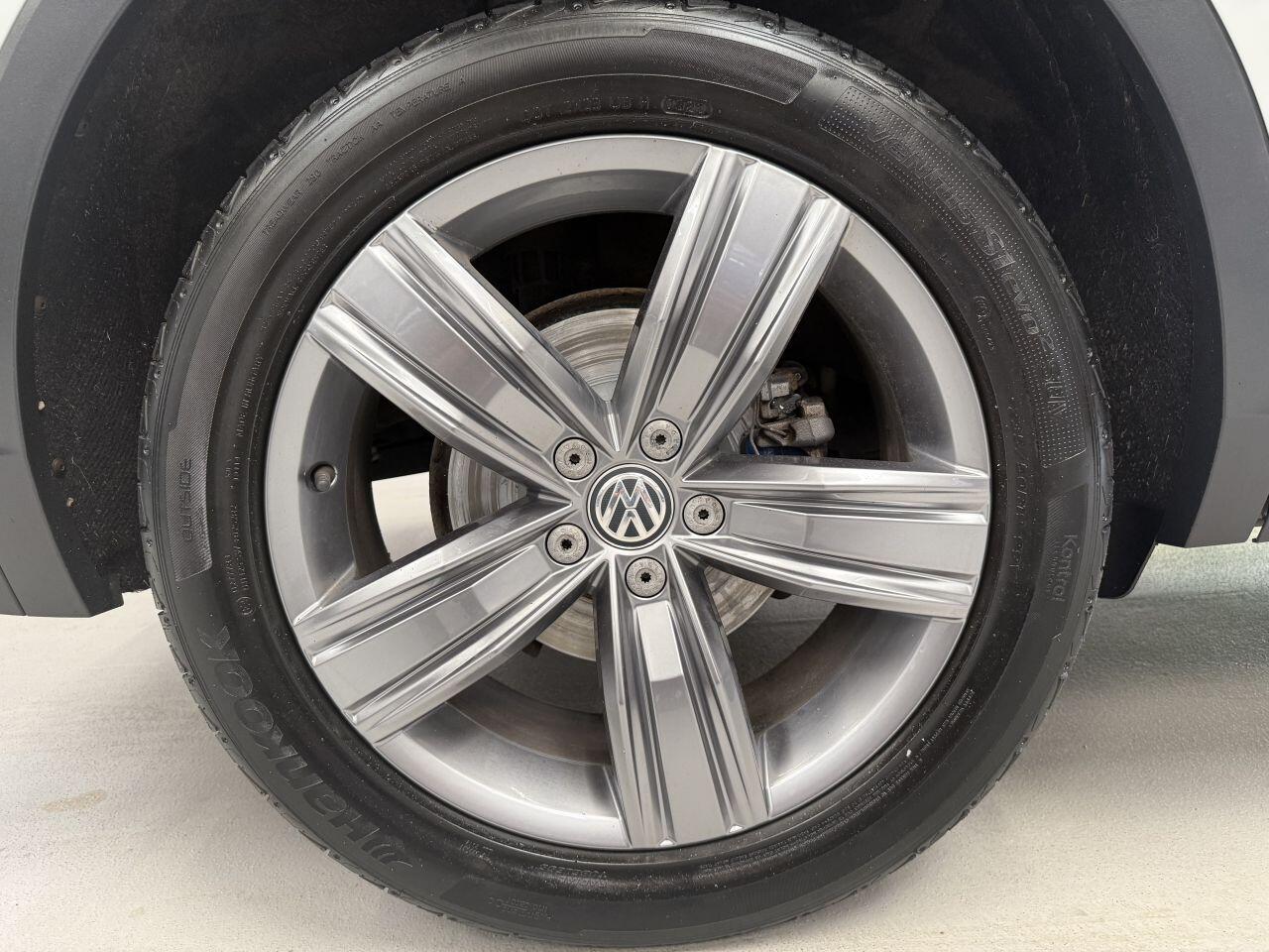 Volkswagen Tiguan Allspace view 44