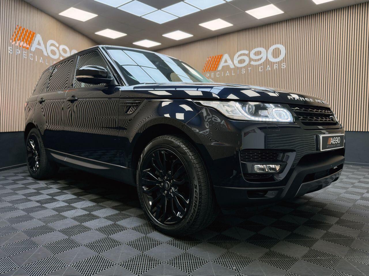 Land Rover Range Rover Sport view 9