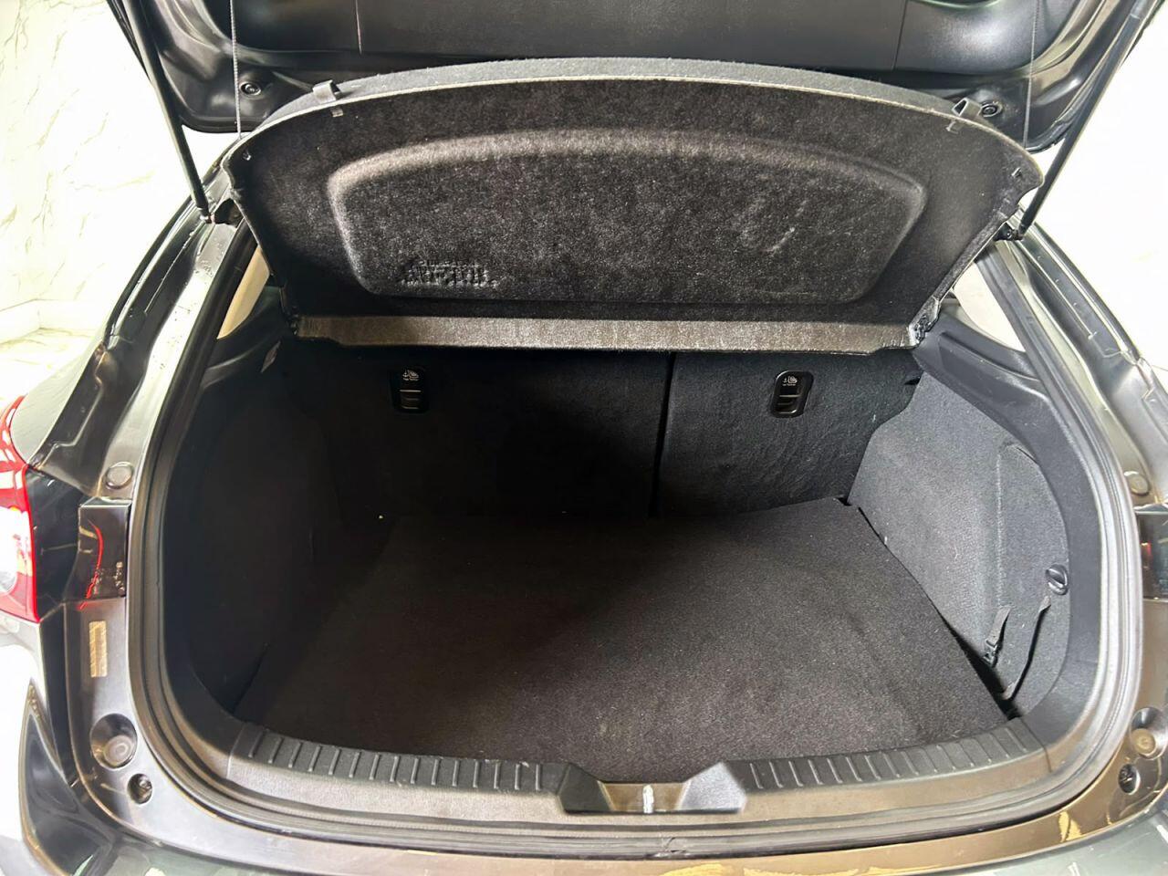 Mazda Mazda3 view 22