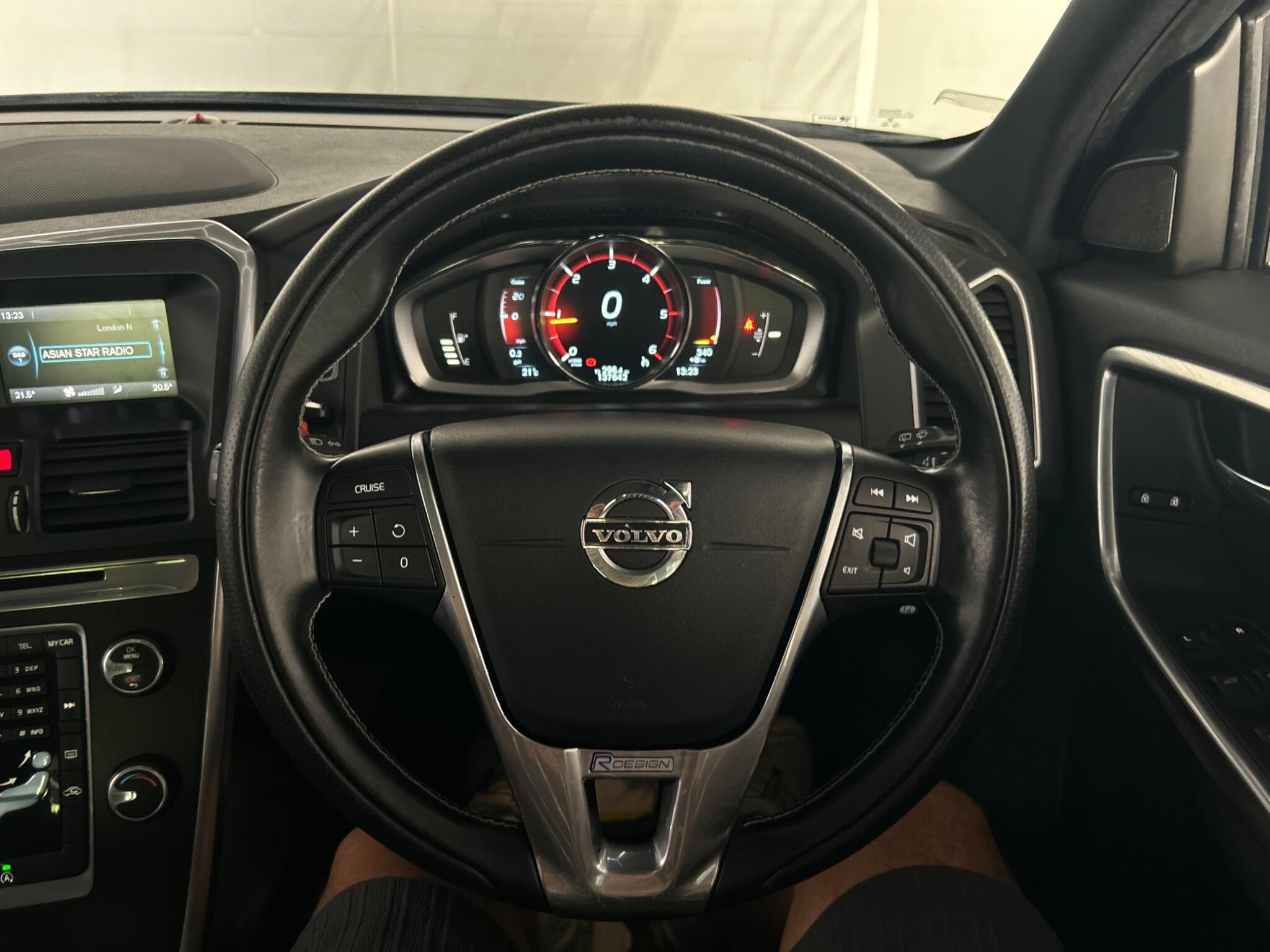Volvo XC60 view 36