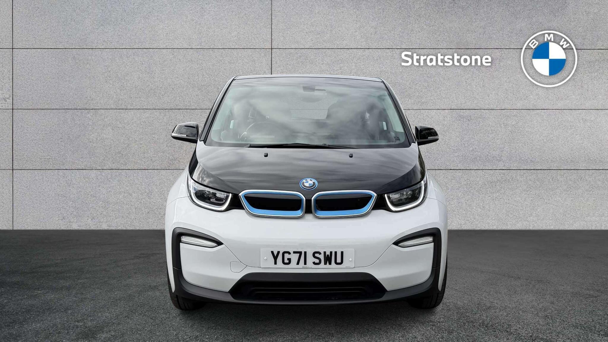 BMW i3 view 16