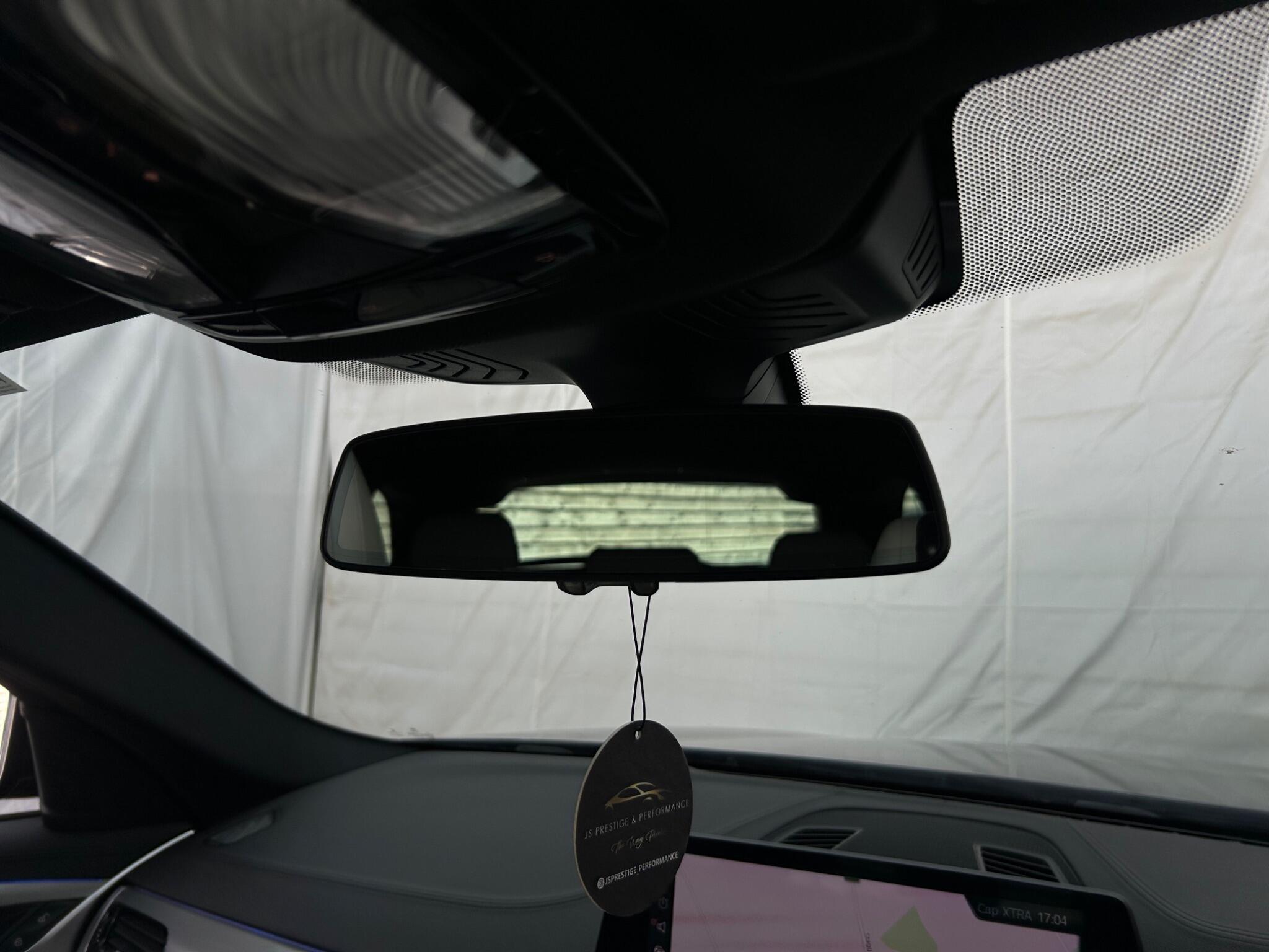BMW 5 Series view 47