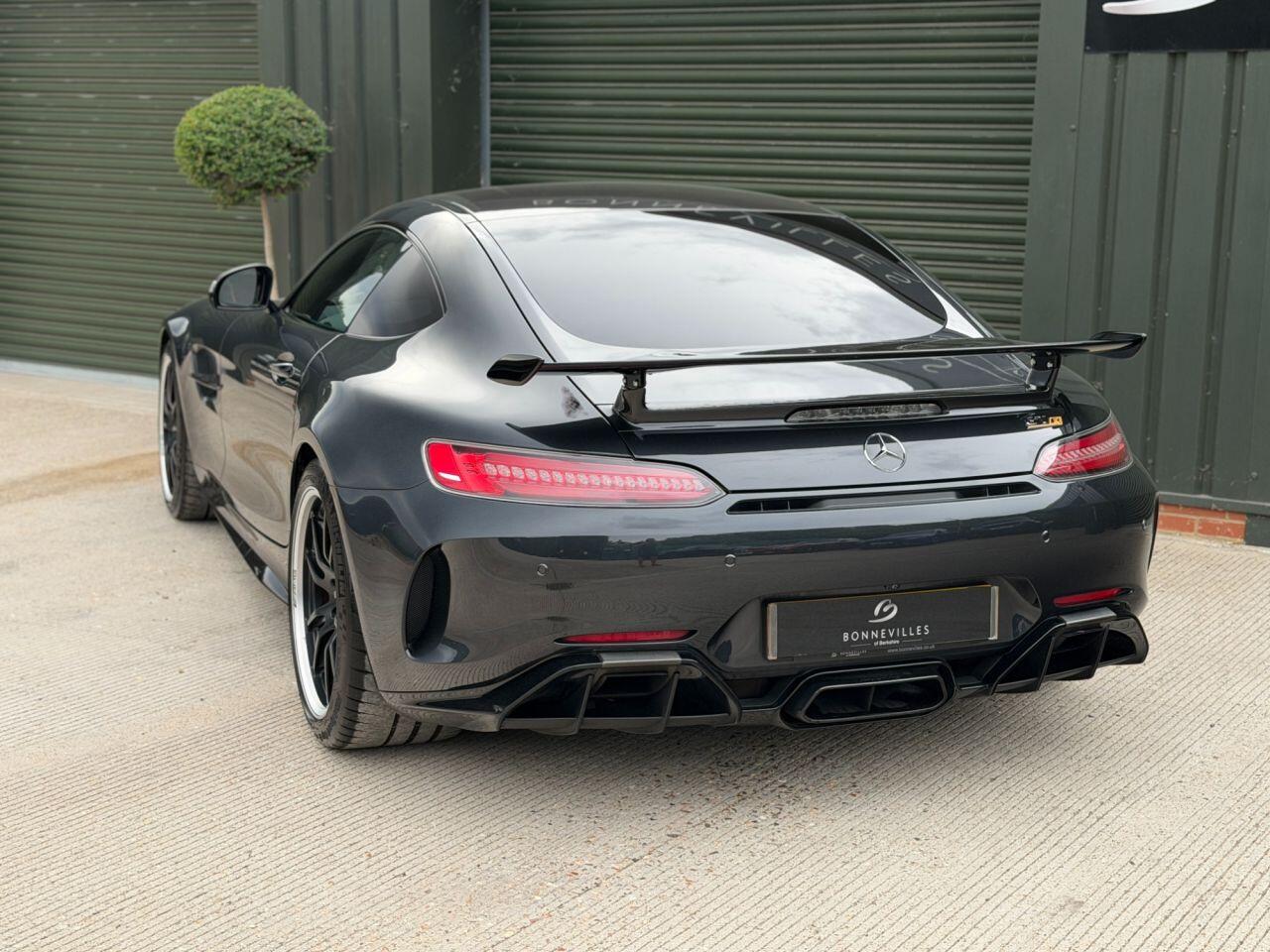 Mercedes-Benz Amg GT view 29