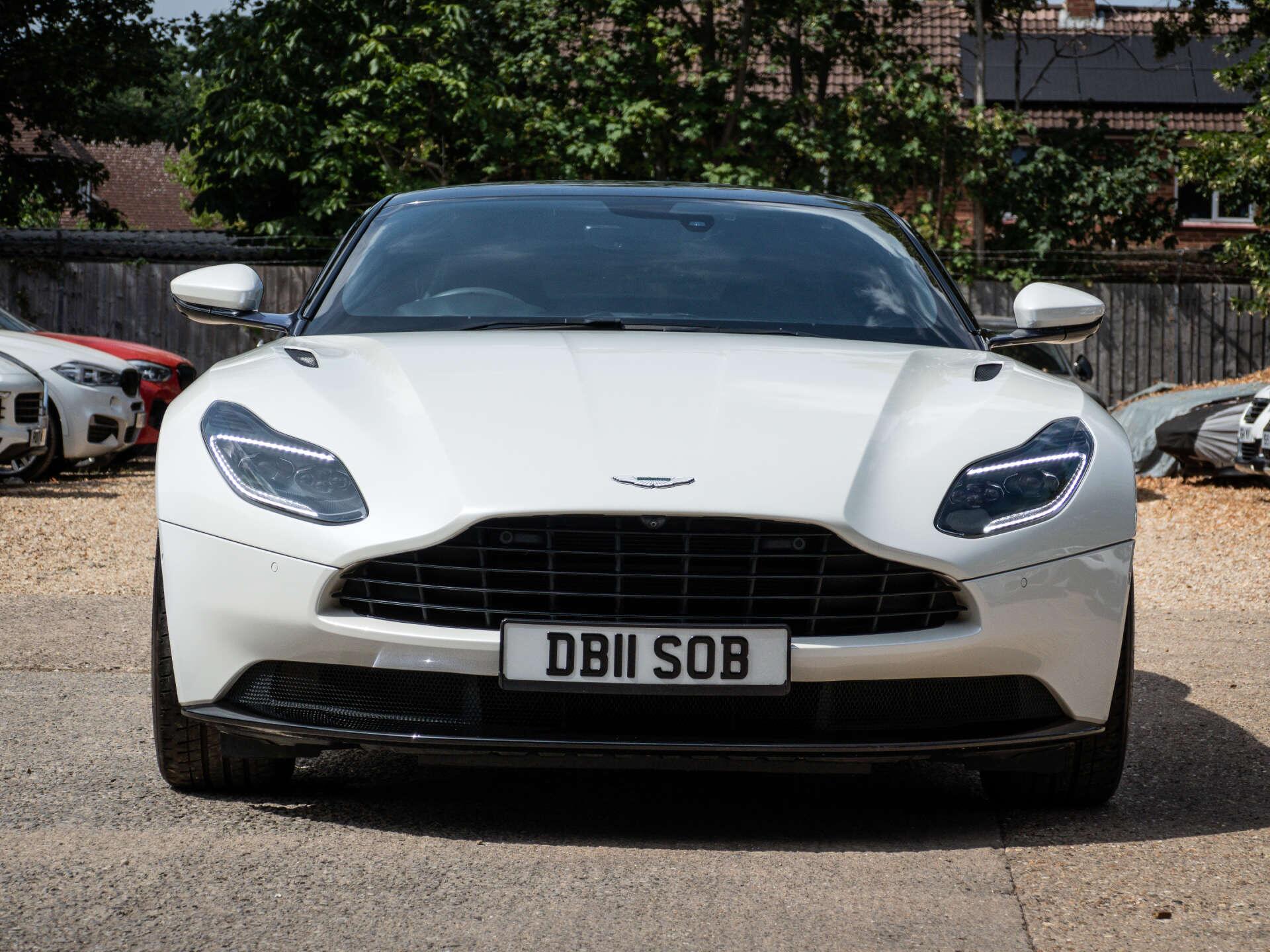 Aston Martin DB11 view 9