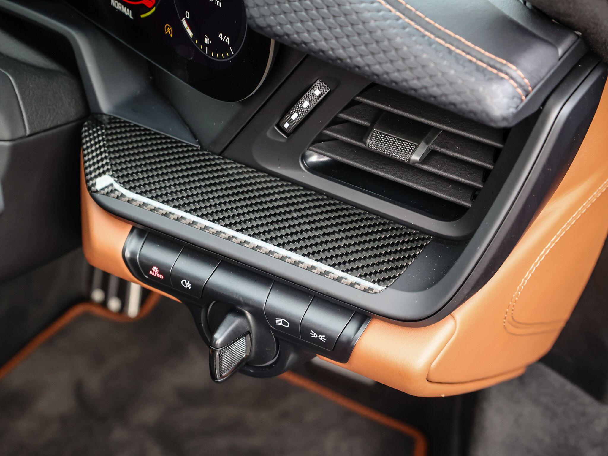 Porsche 911 view 53