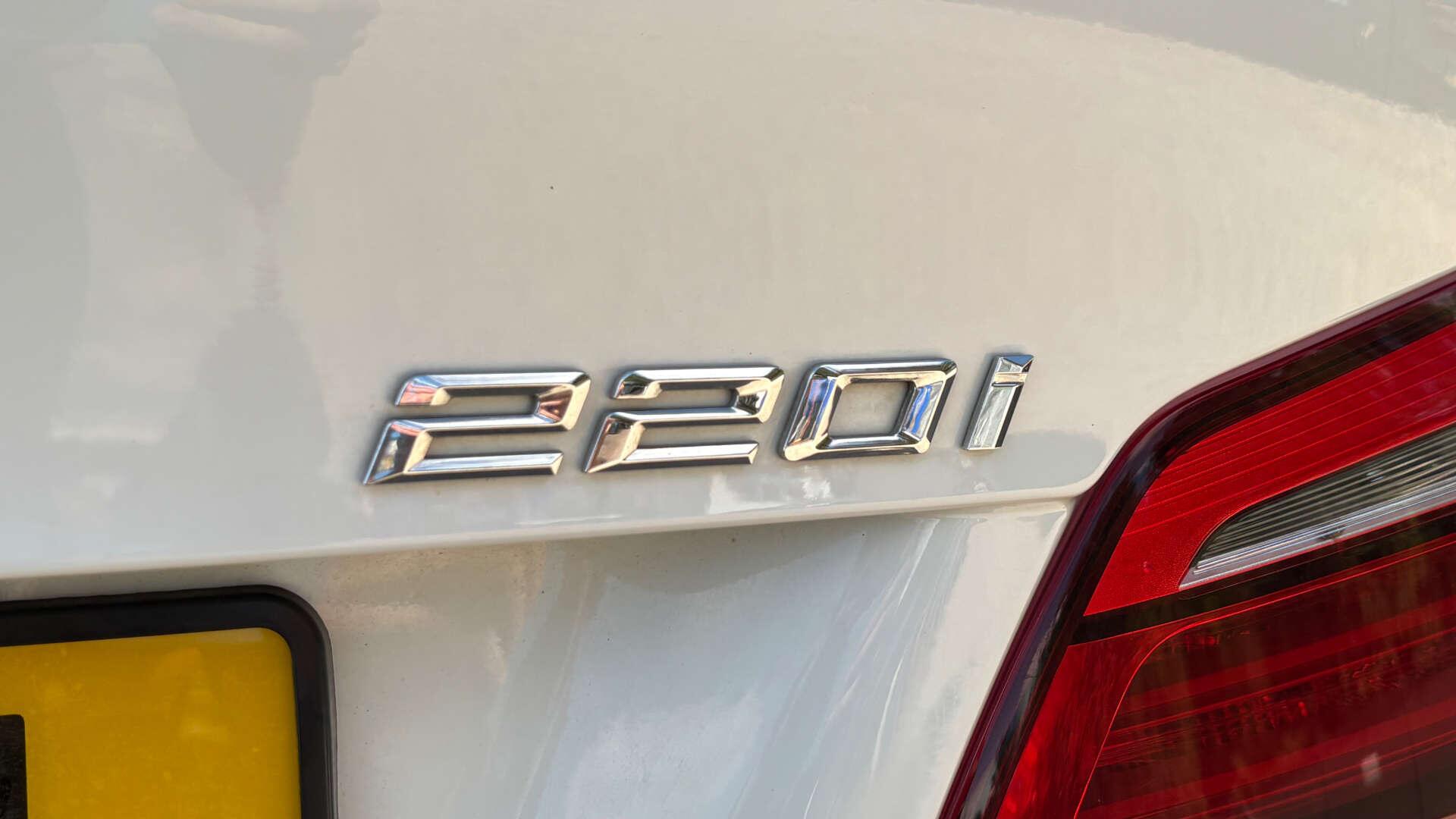 BMW 2 Series view 51