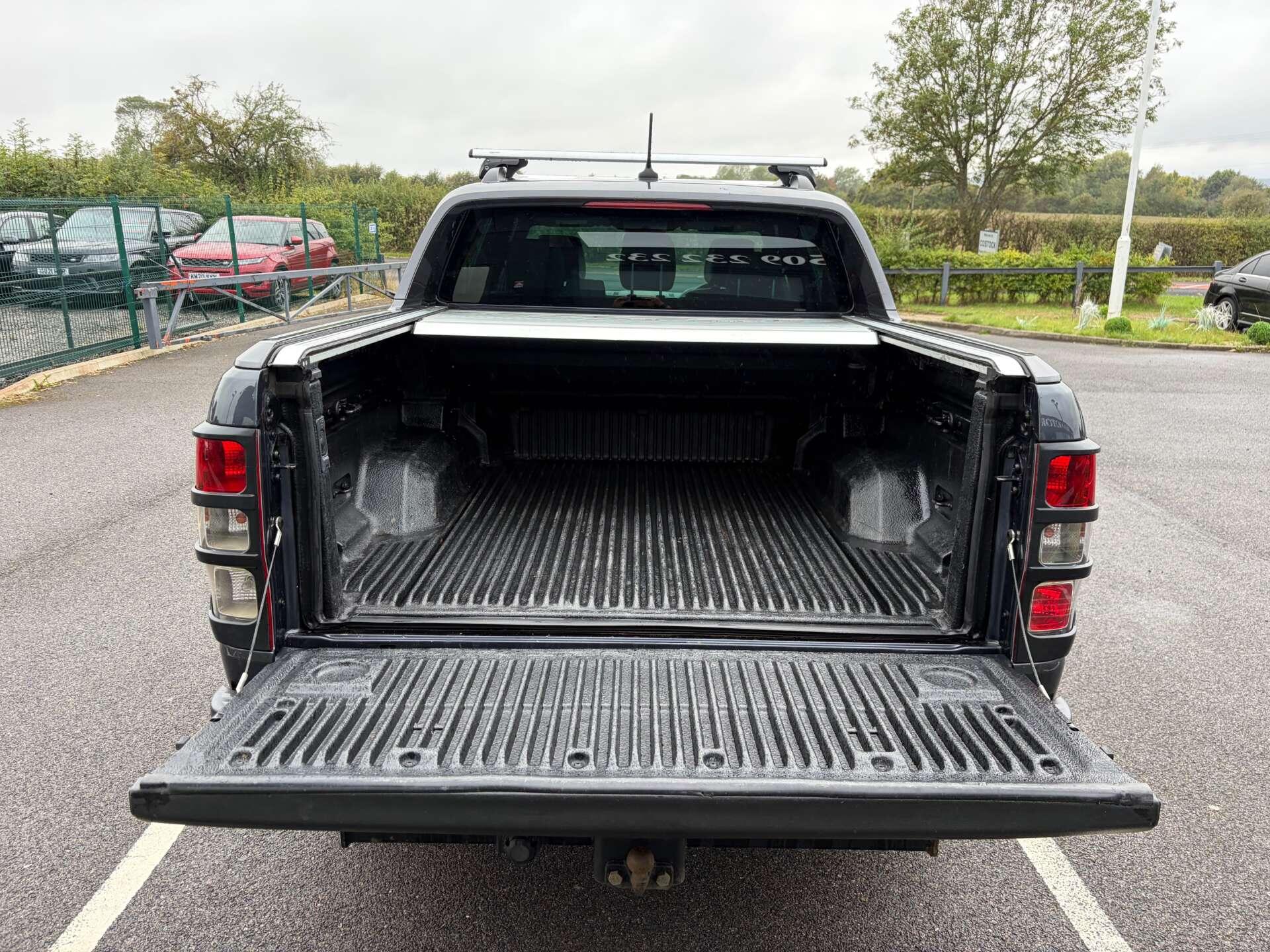 Ford Ranger view 24