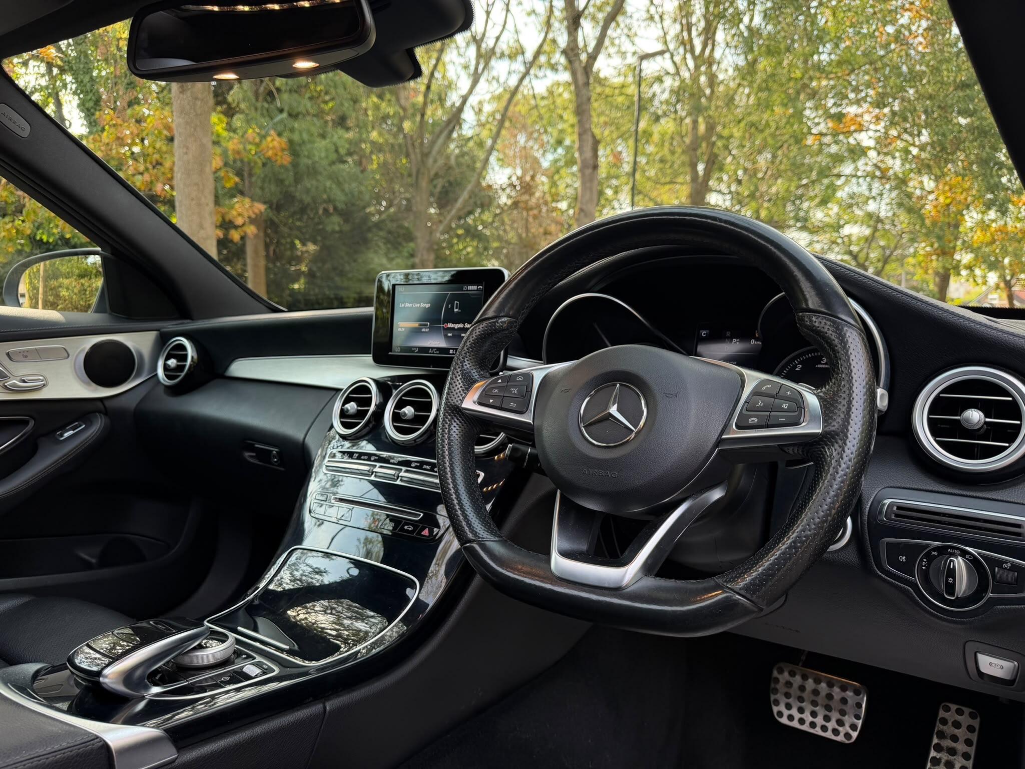 Mercedes-Benz C-Class view 10