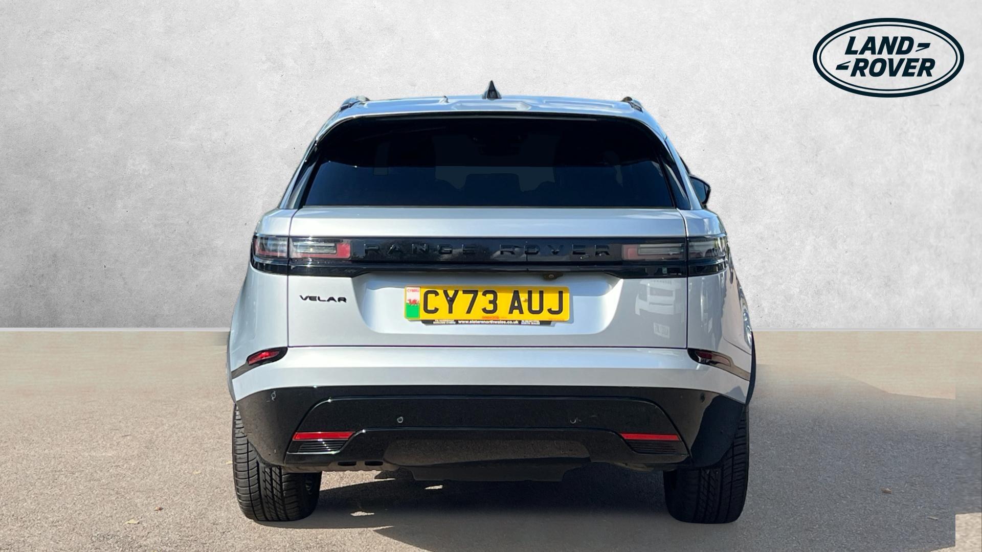 Land Rover Range Rover Velar view 7