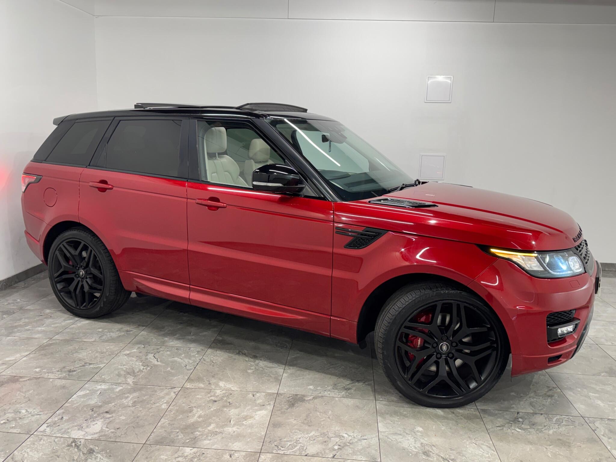 Land Rover Range Rover Sport view 2