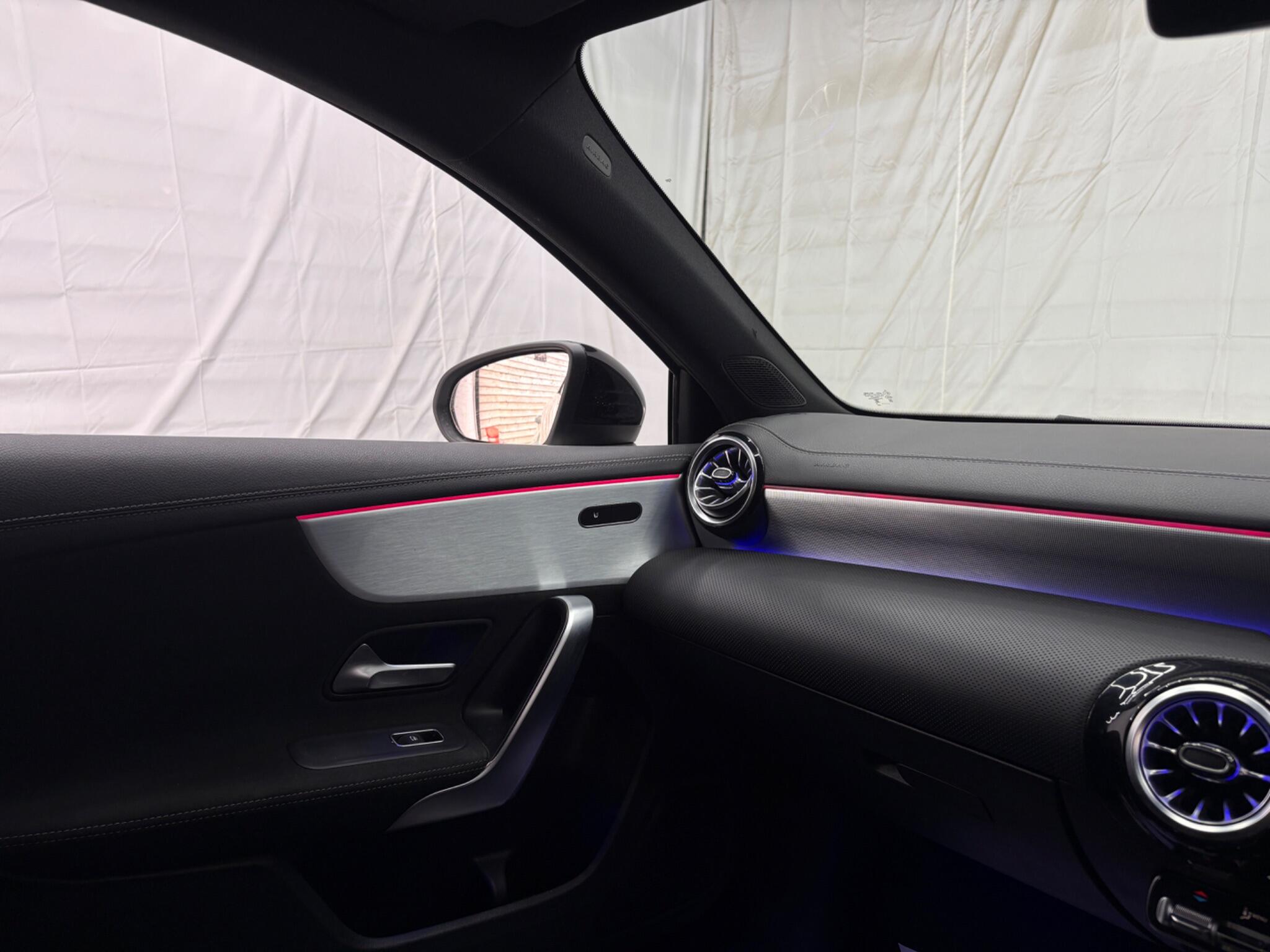 Mercedes-Benz A-Class view 9