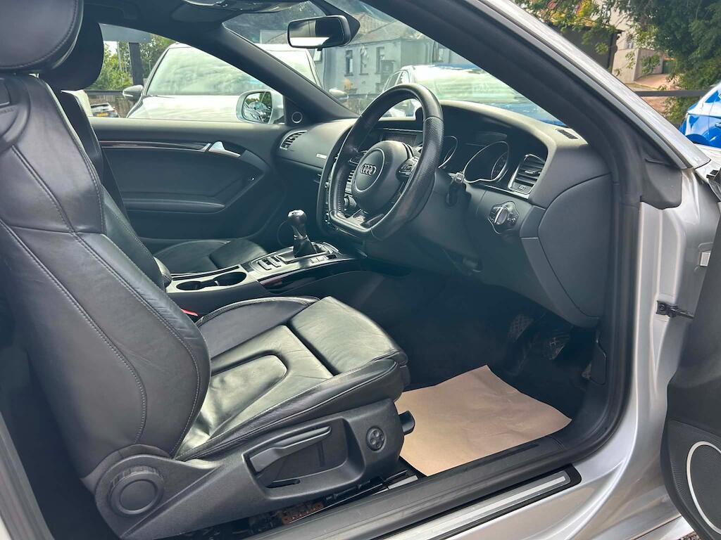 Audi A5 view 5