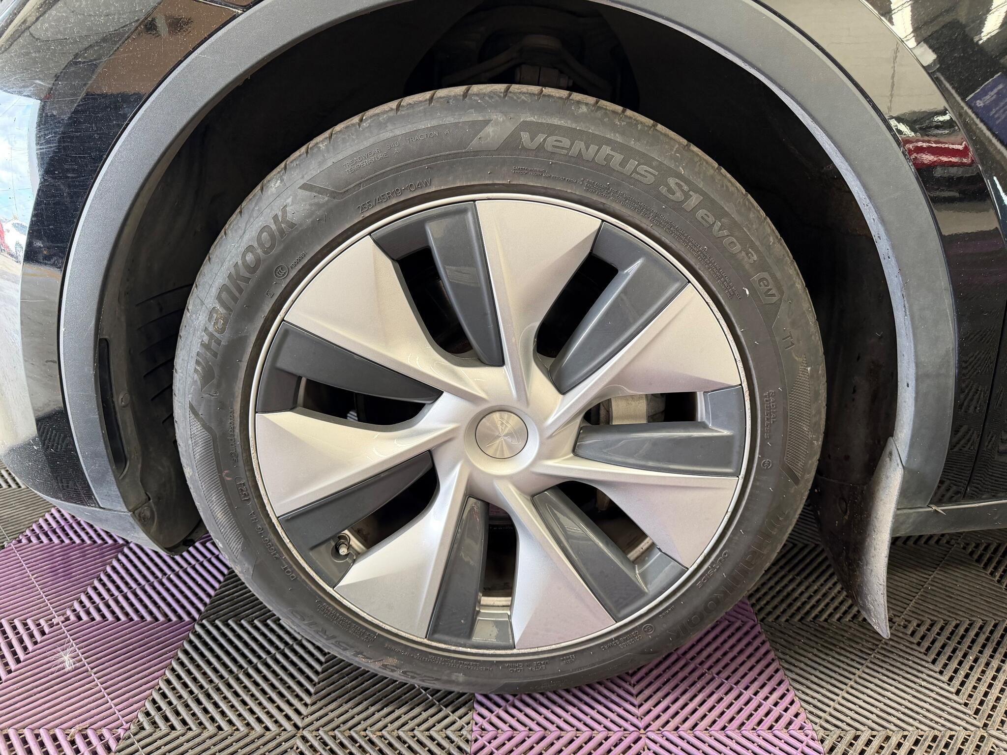 Tesla Model Y view 38