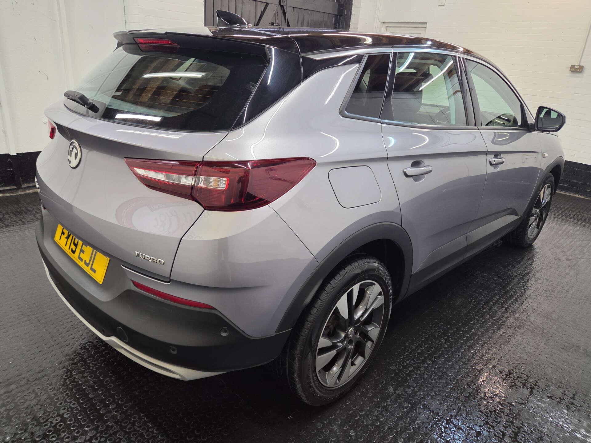 Vauxhall Grandland X view 30