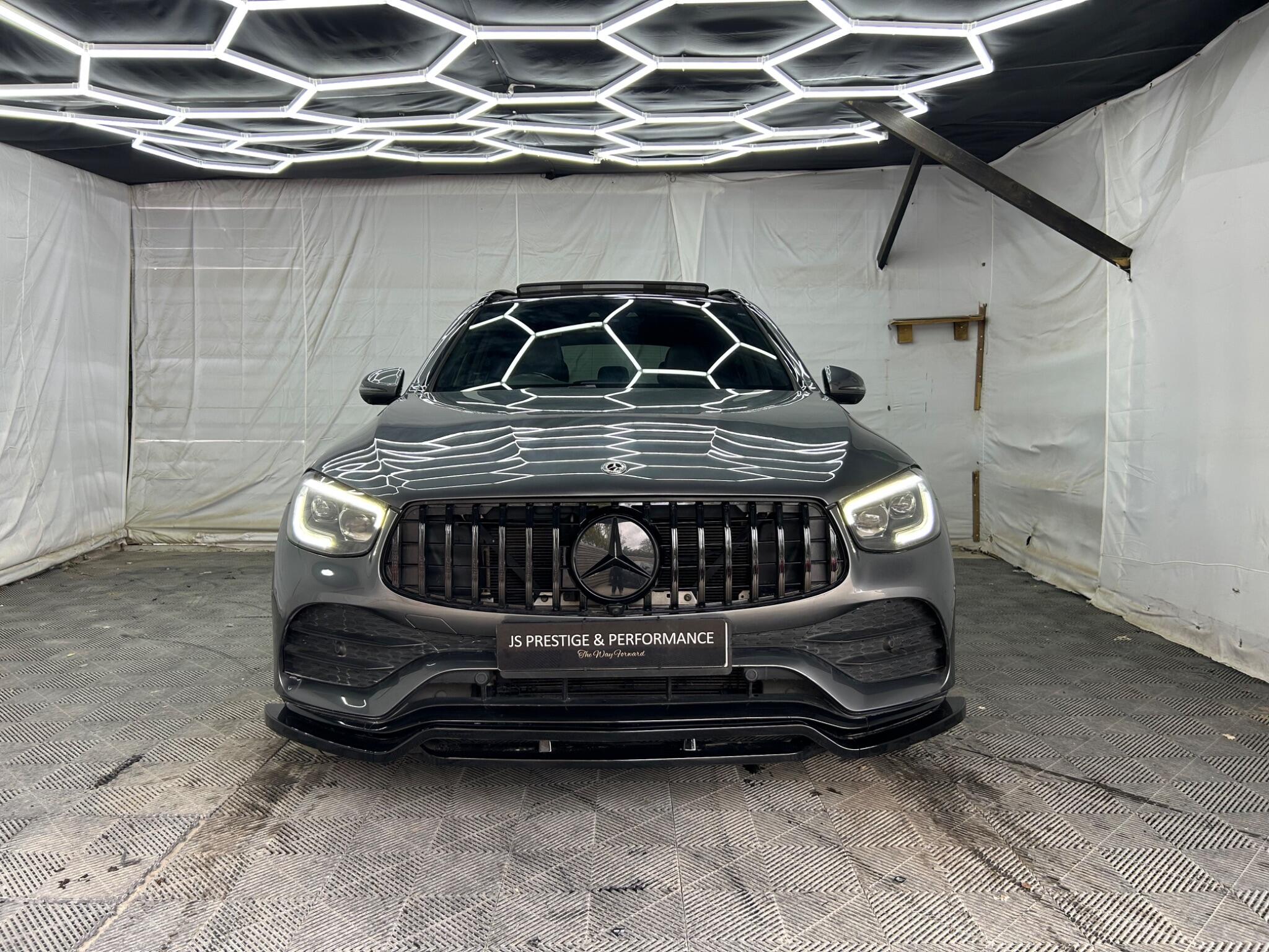 Mercedes-Benz GLC view 2