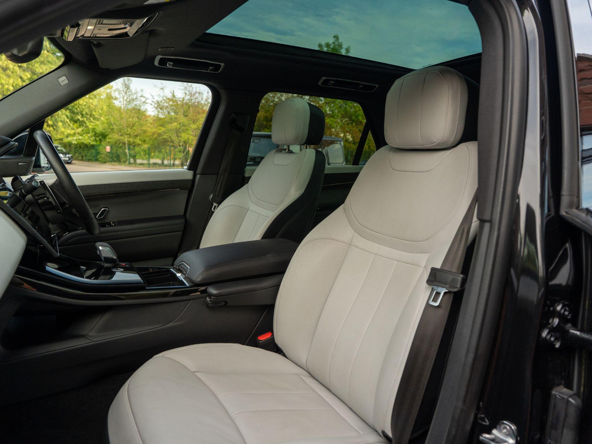 Land Rover Range Rover Sport view 49