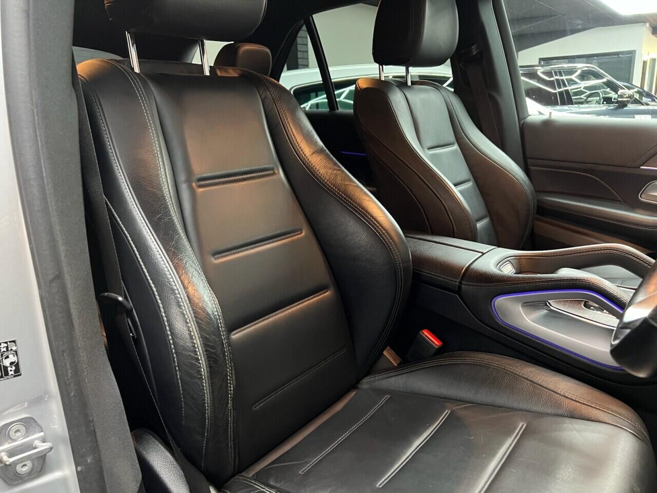 Mercedes-Benz Gle view 36