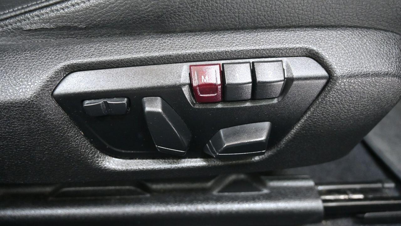 BMW 2 Series view 41