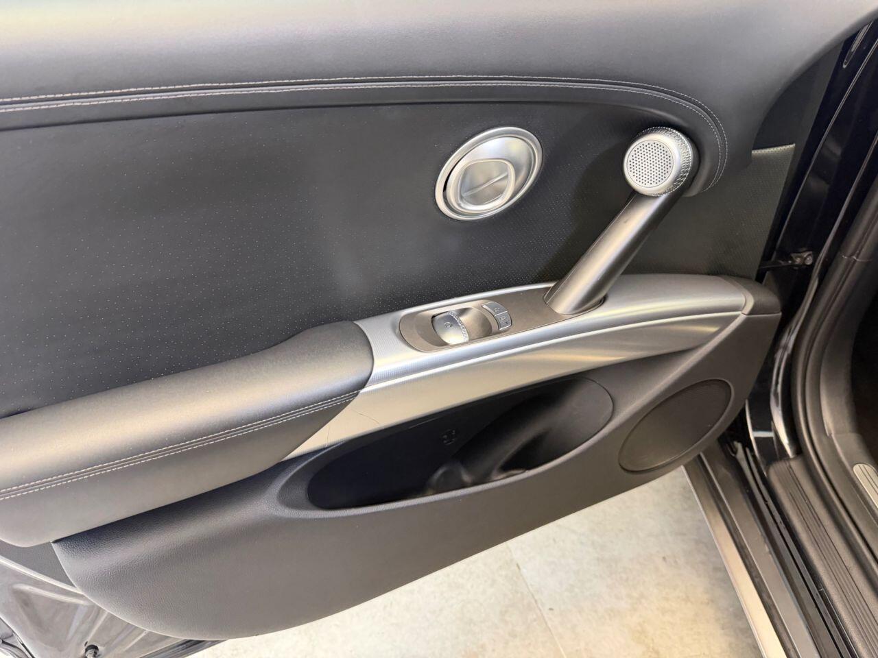 Genesis GV60 view 45