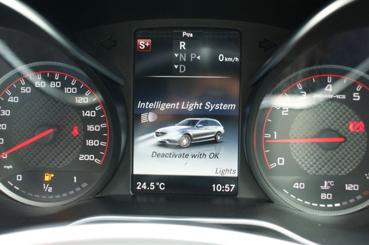 Mercedes-Benz C Class view 77