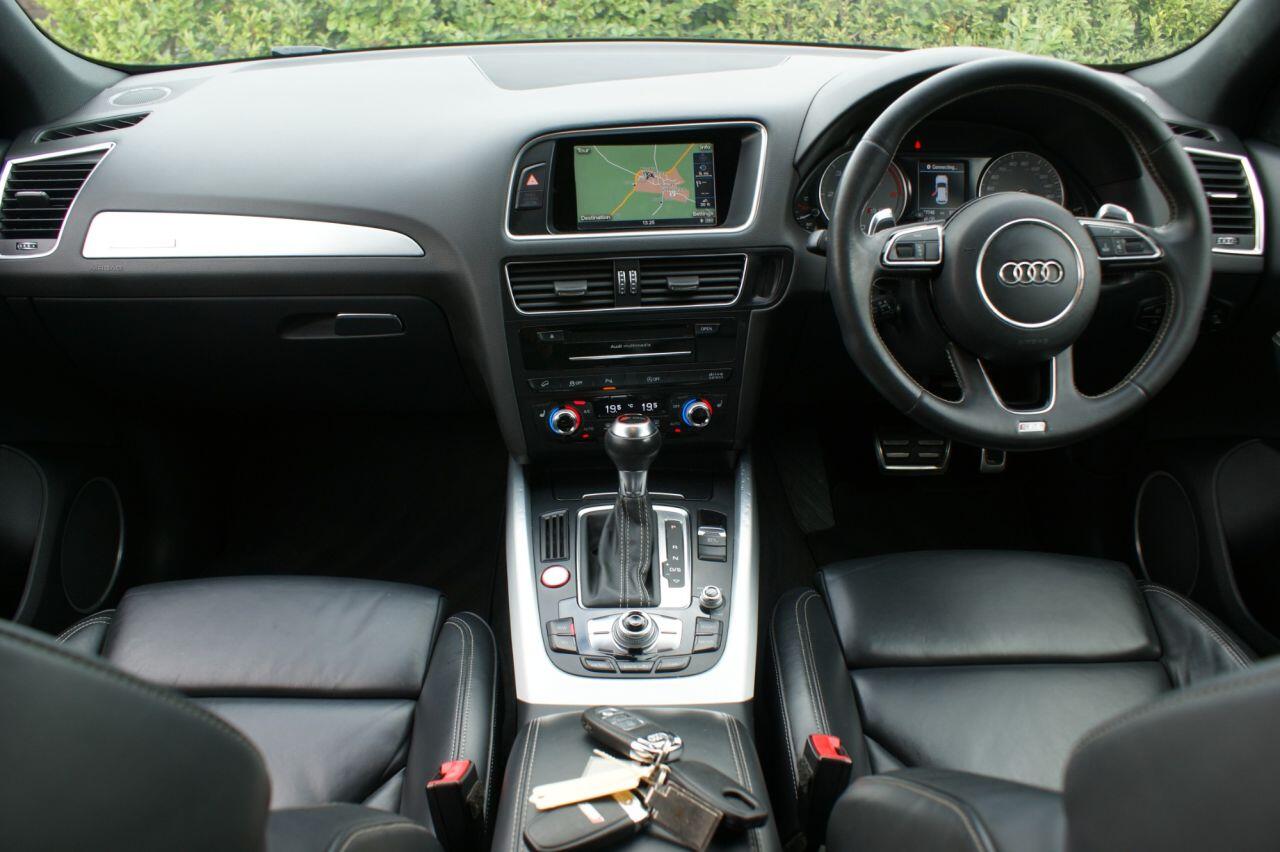 Audi SQ5 view 33