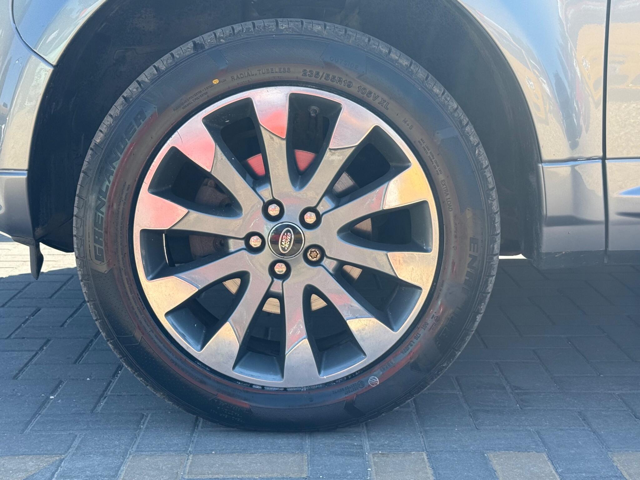 Land Rover Freelander view 15