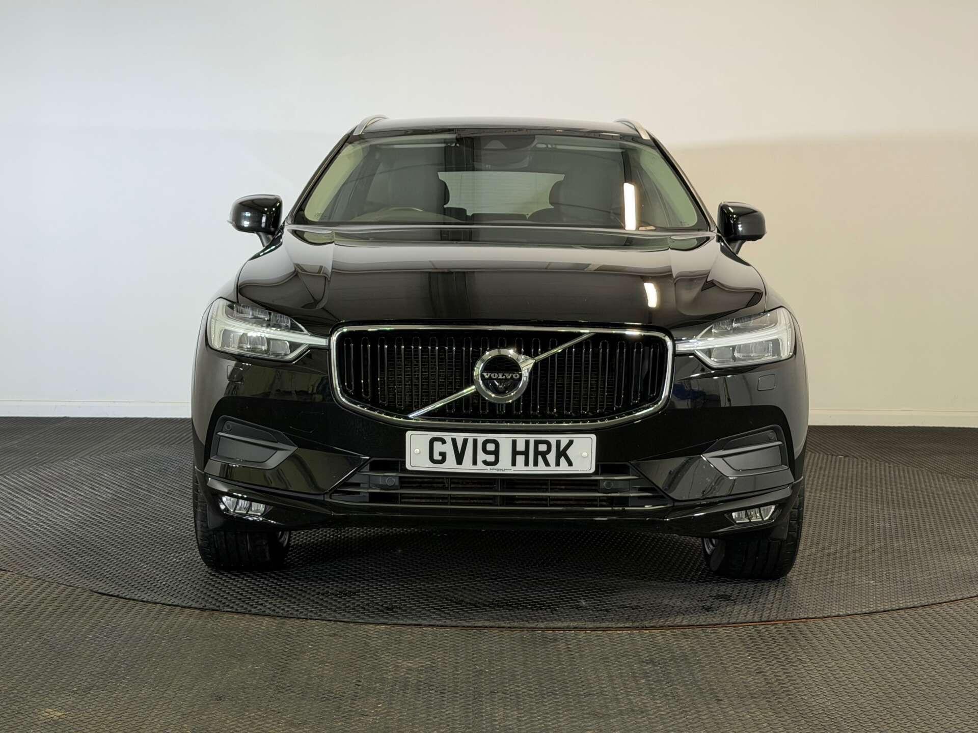 Volvo XC60 view 2