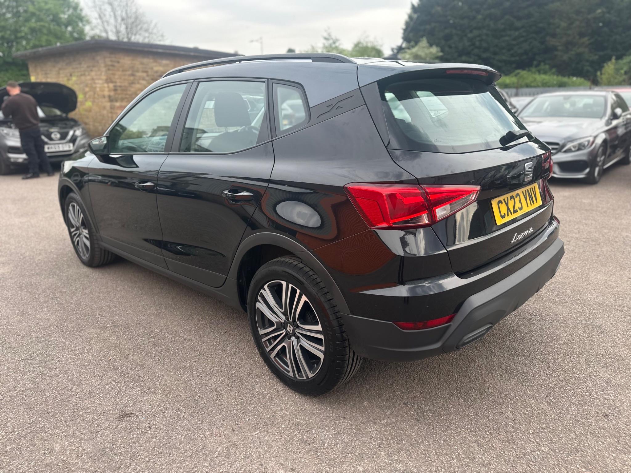 Seat Arona view 5