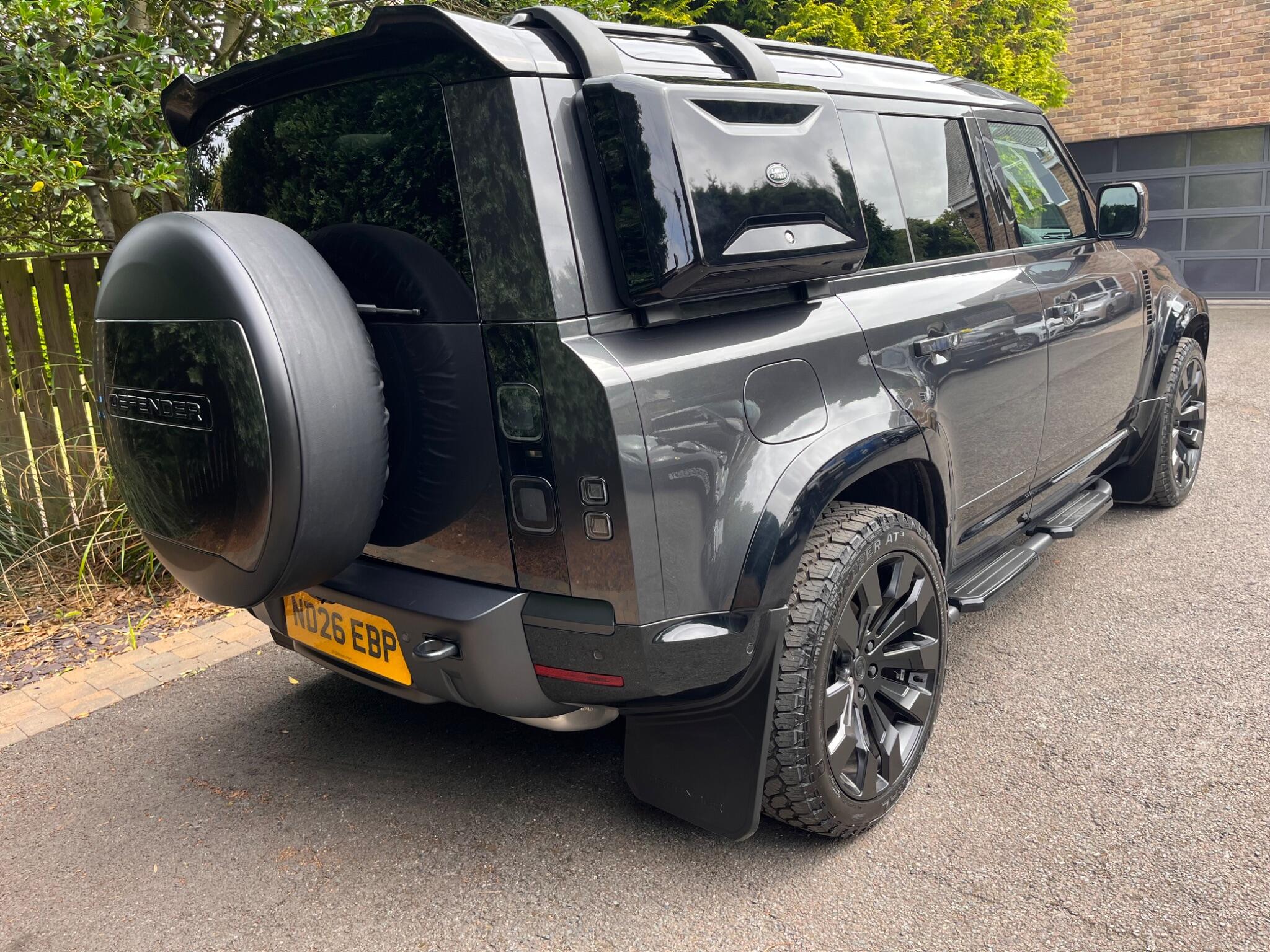 Land Rover Defender view 14