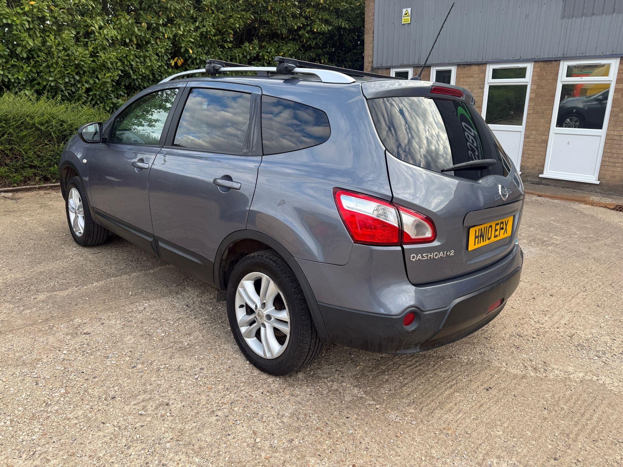 Nissan Qashqai+2 view 10