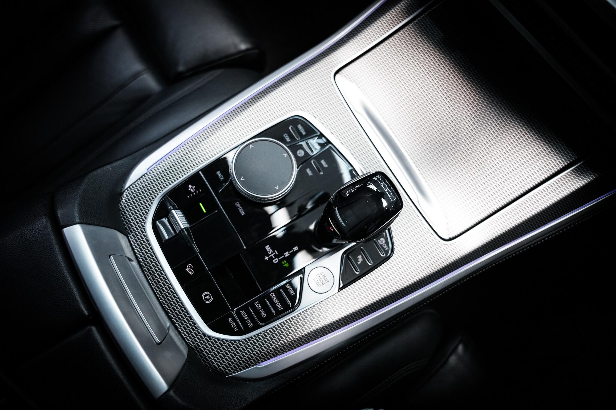 BMW X5 view 7