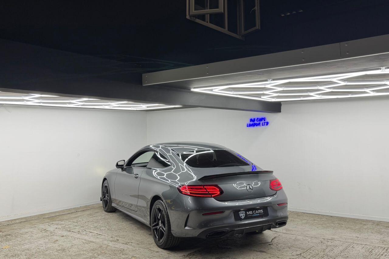 Mercedes-Benz C-Class view 2