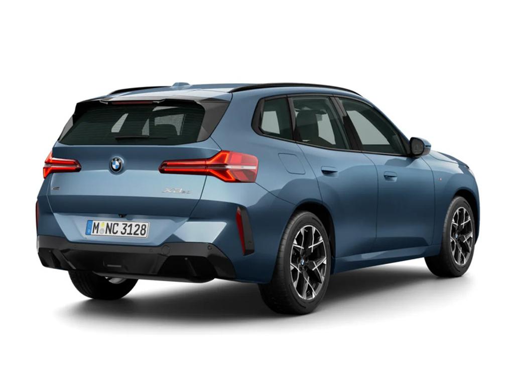 BMW X3 view 3