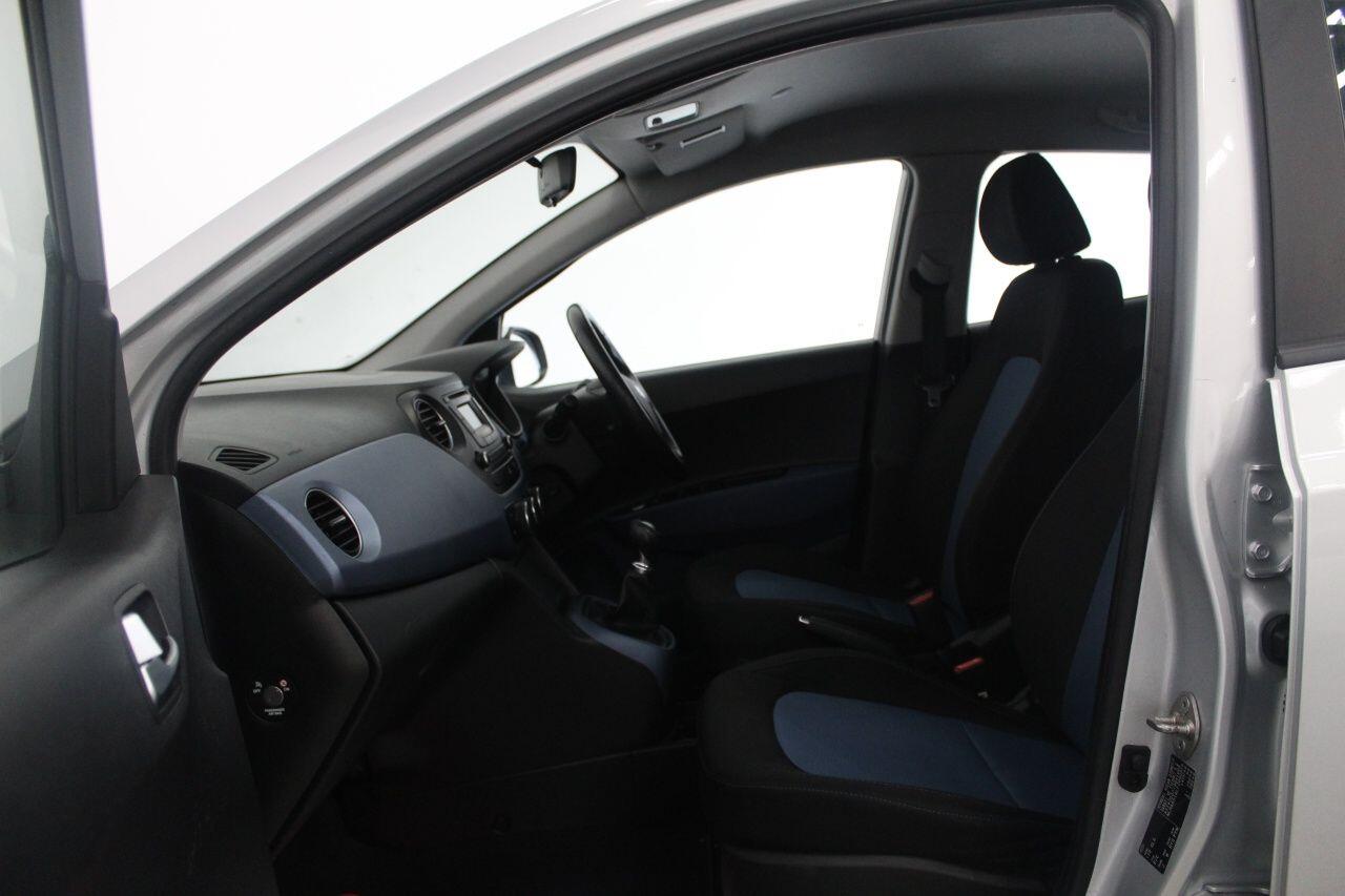 Hyundai i10 view 47