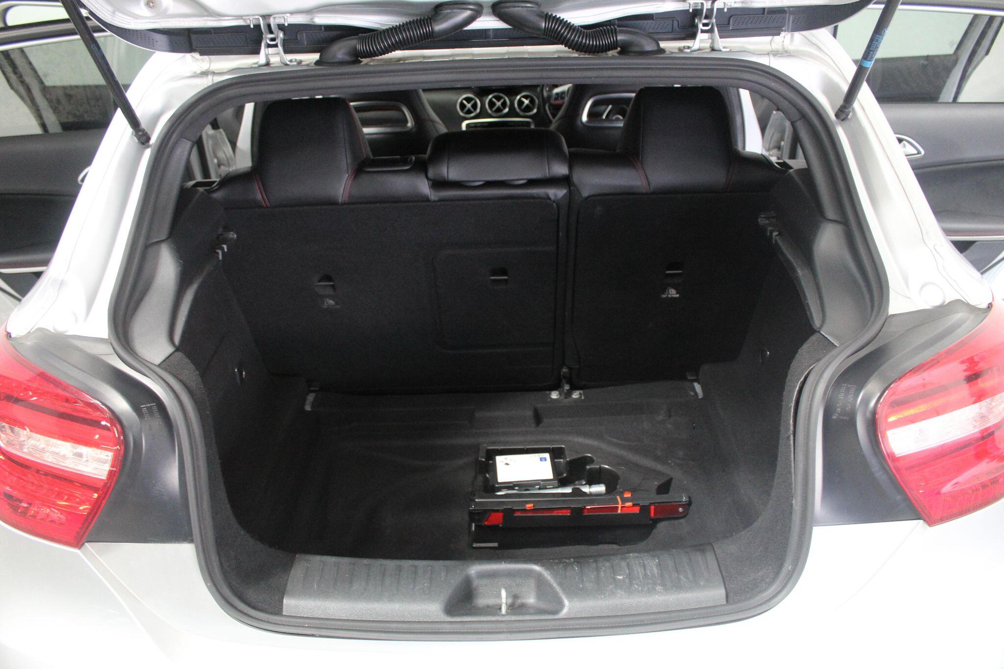 Mercedes-Benz A-Class view 22
