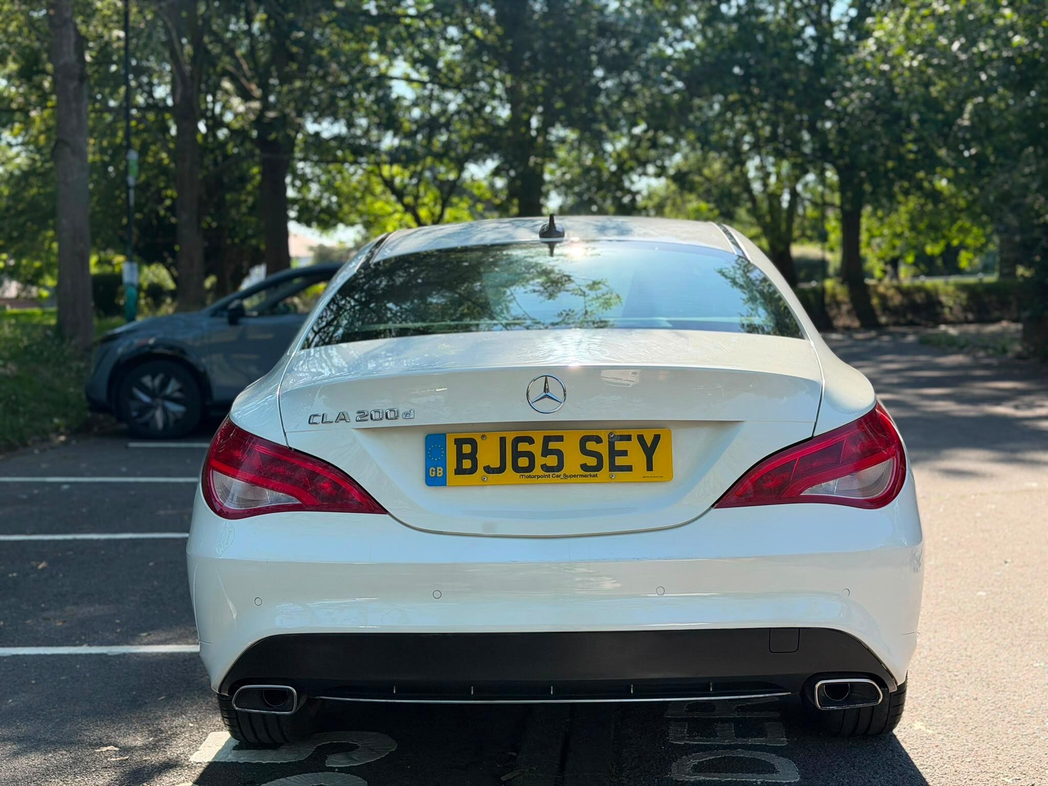 Mercedes-Benz CLA view 4