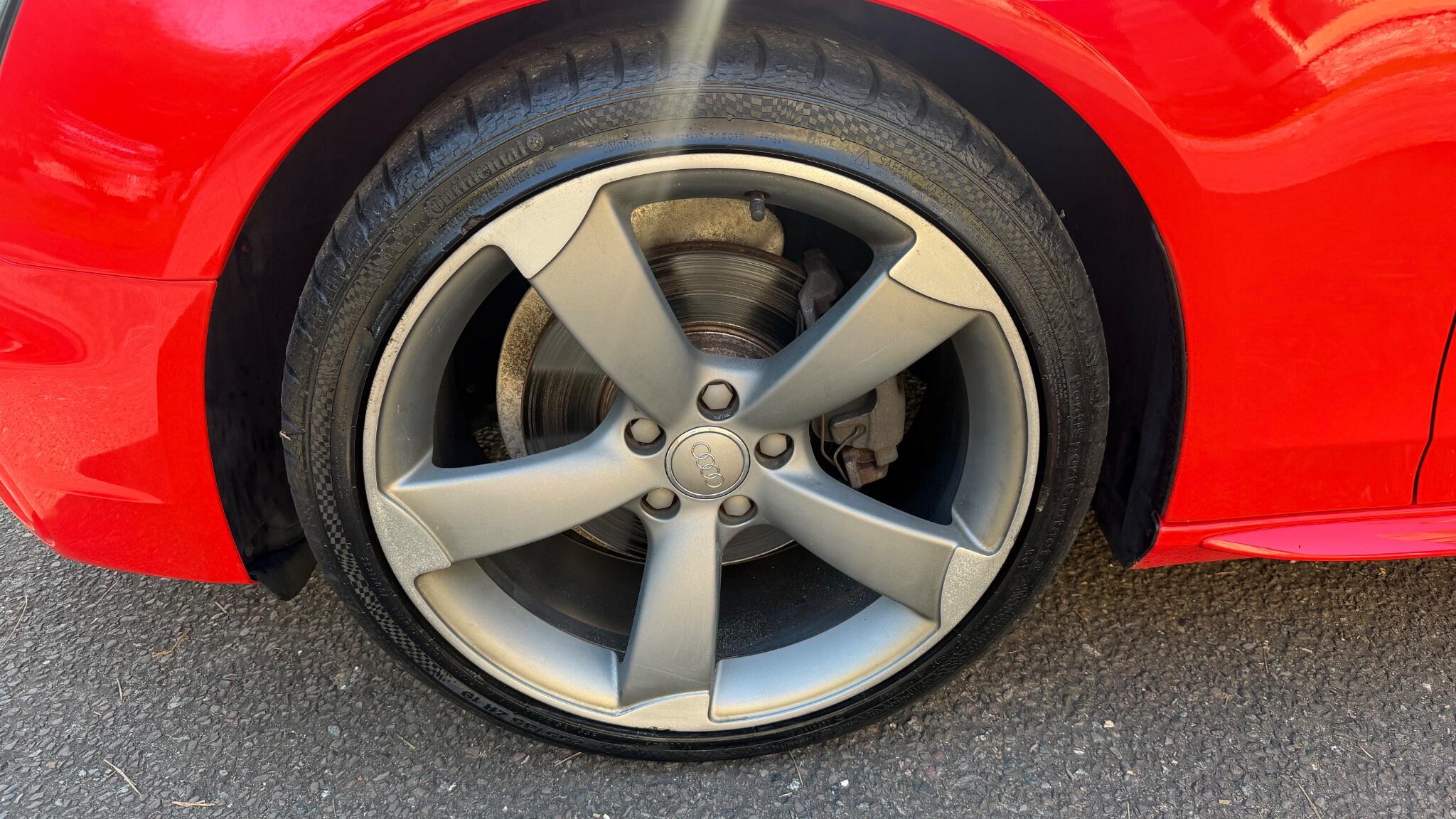 Audi A4 view 44