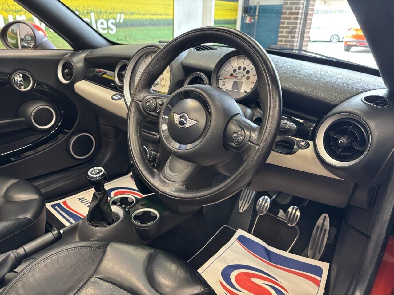 Mini Roadster view 13