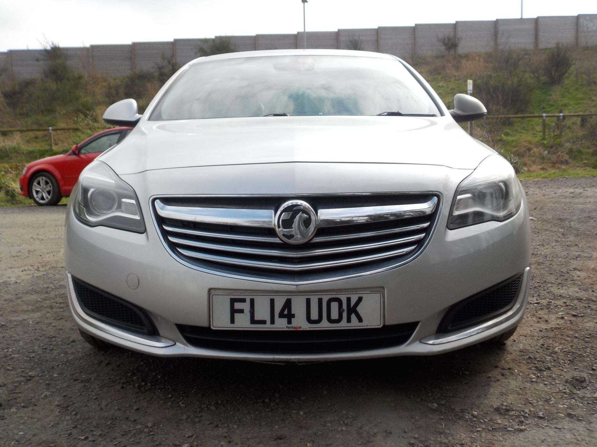 Vauxhall Insignia 2.0 CDTi Tech Line Auto Euro 5 5dr