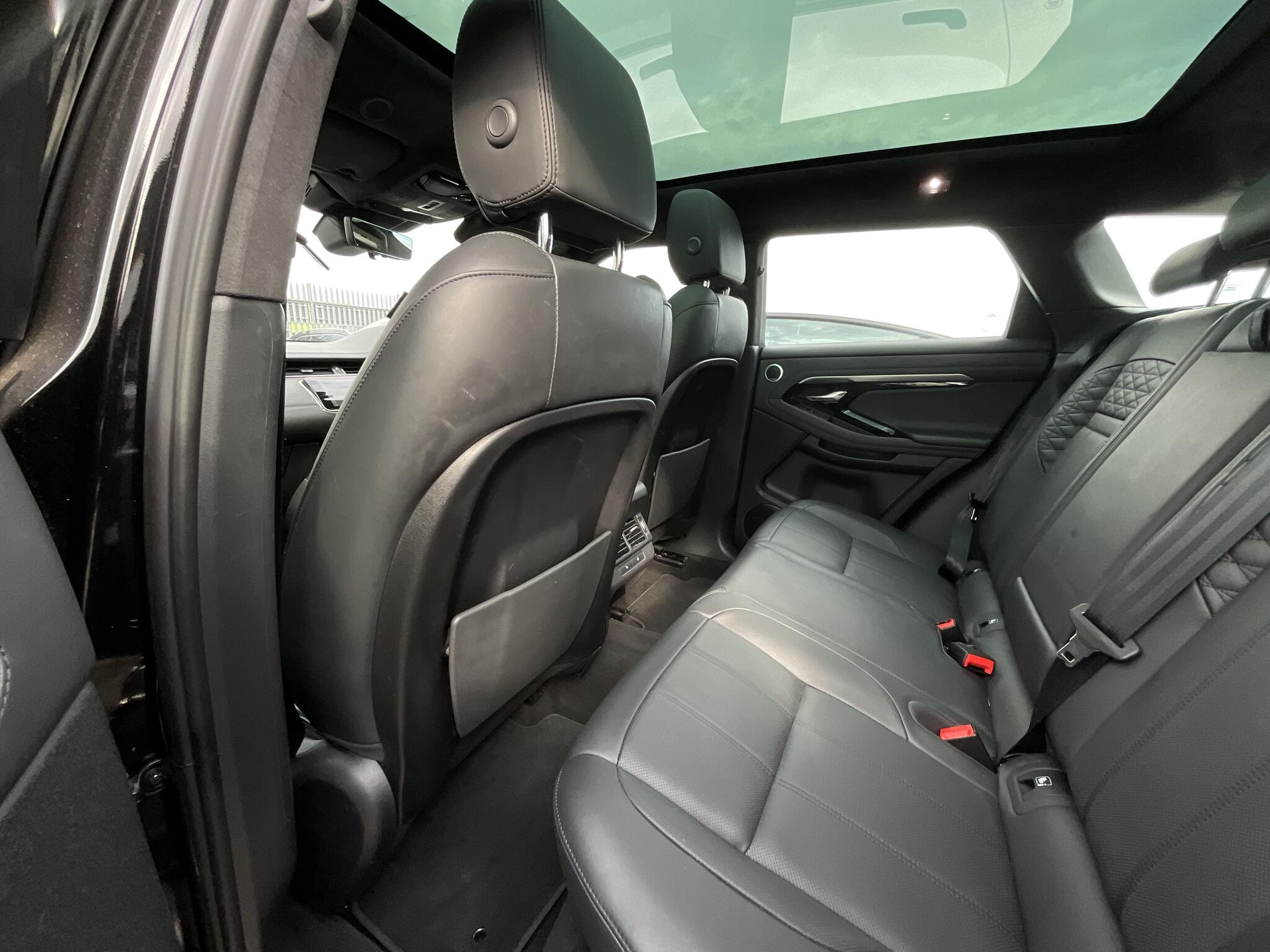 Land Rover Range Rover Evoque view 13
