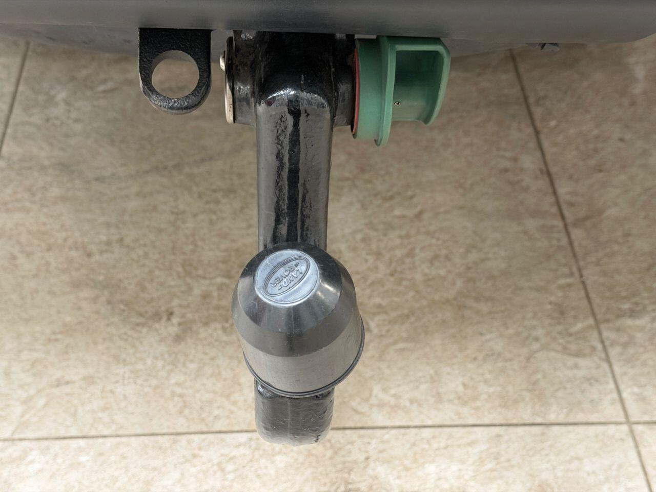 Land Rover Discovery 4 view 27