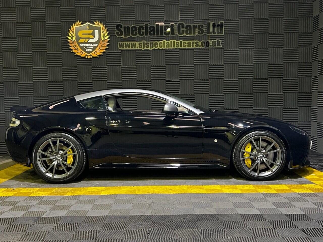 Aston Martin Vantage view 21