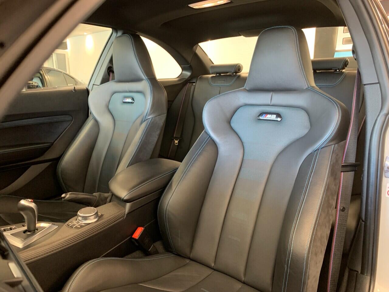 BMW M2 view 27