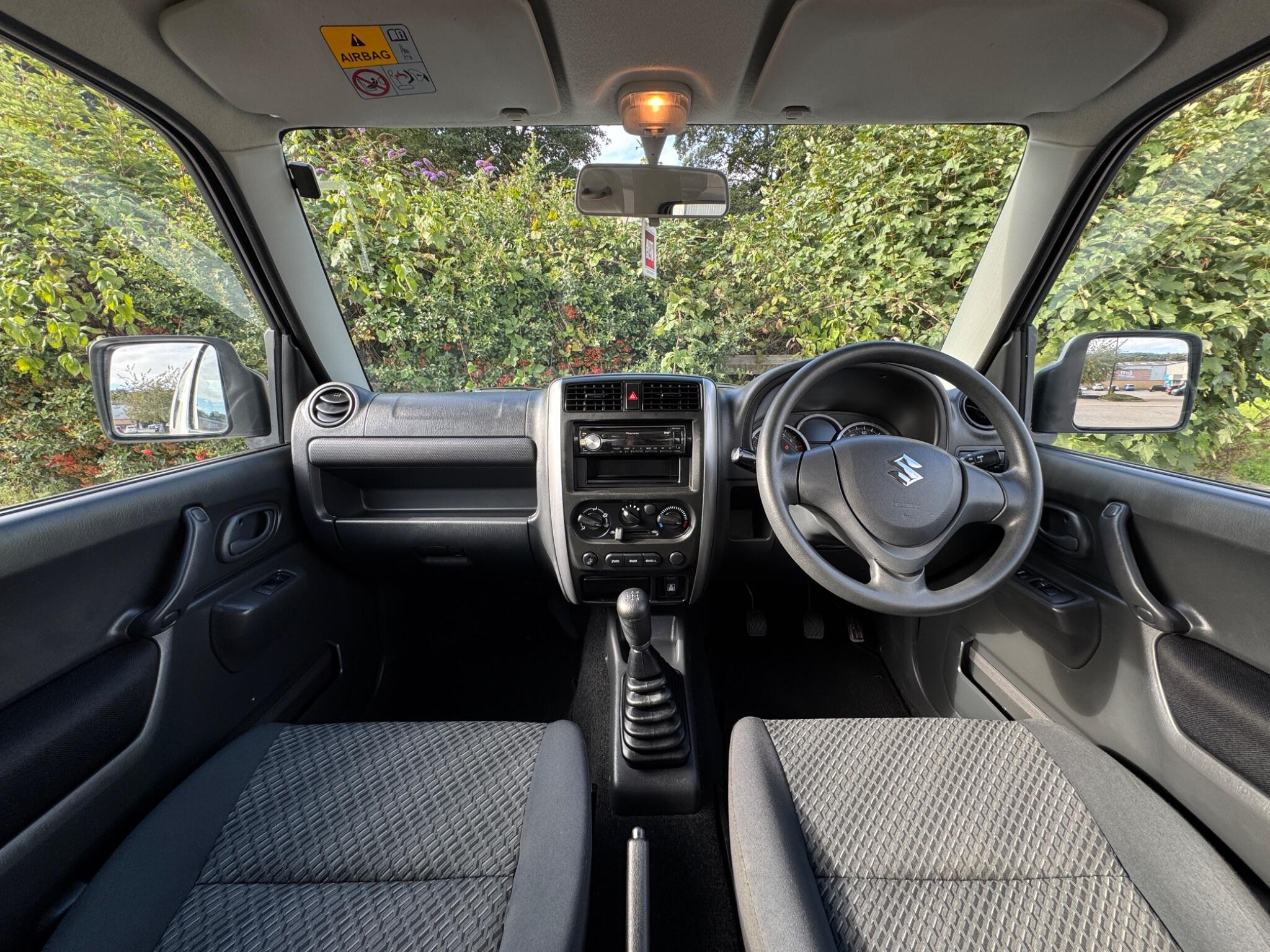 Suzuki Jimny view 15