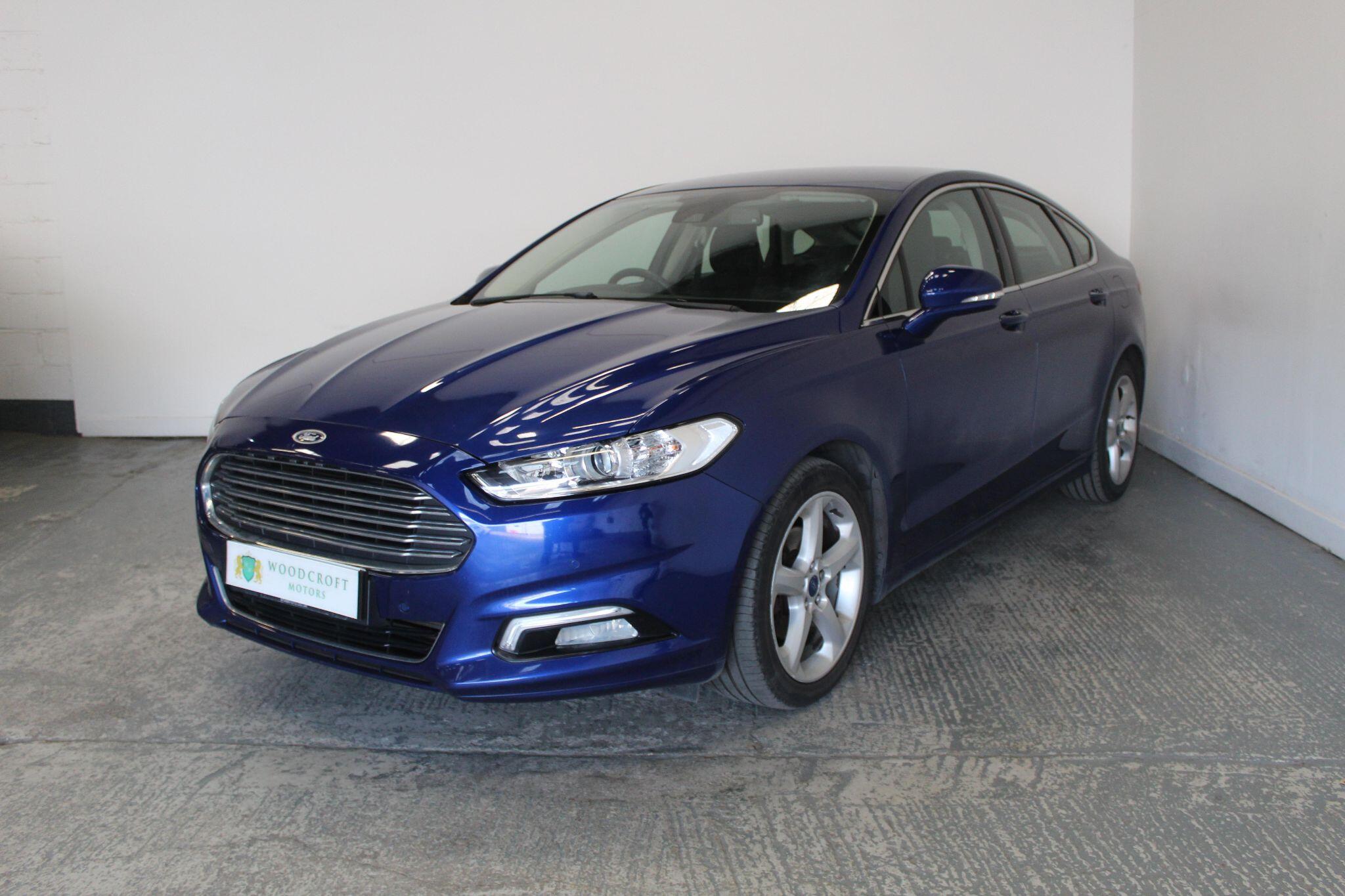 Ford Mondeo view 2