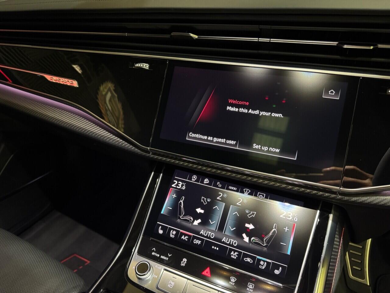 Audi RSQ8 view 21